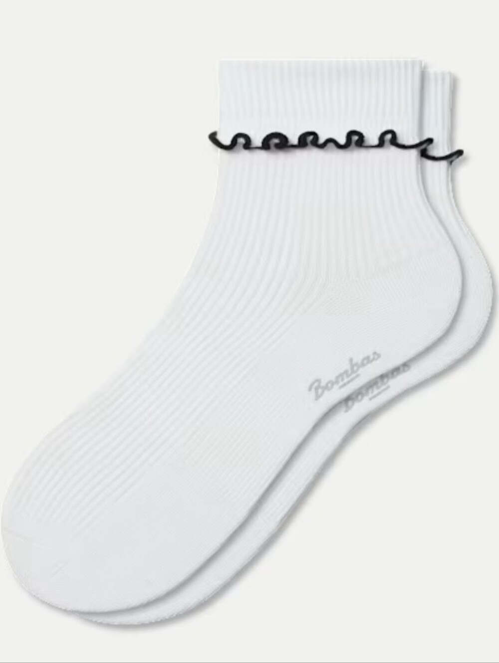 Bombas Ruffle Rib Half Calf Socks- White/Black